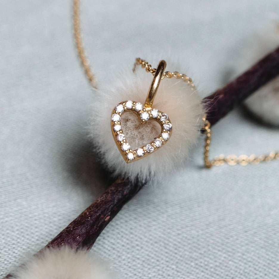Astrid Diamond Heart Necklace – Ebba von Sydow Jewelry