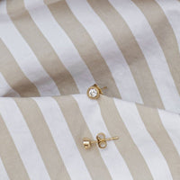 Ebba von Sydow Jewelry Signaturörhänge Alma, 18k guld Signature diamond earrings Alma 18k