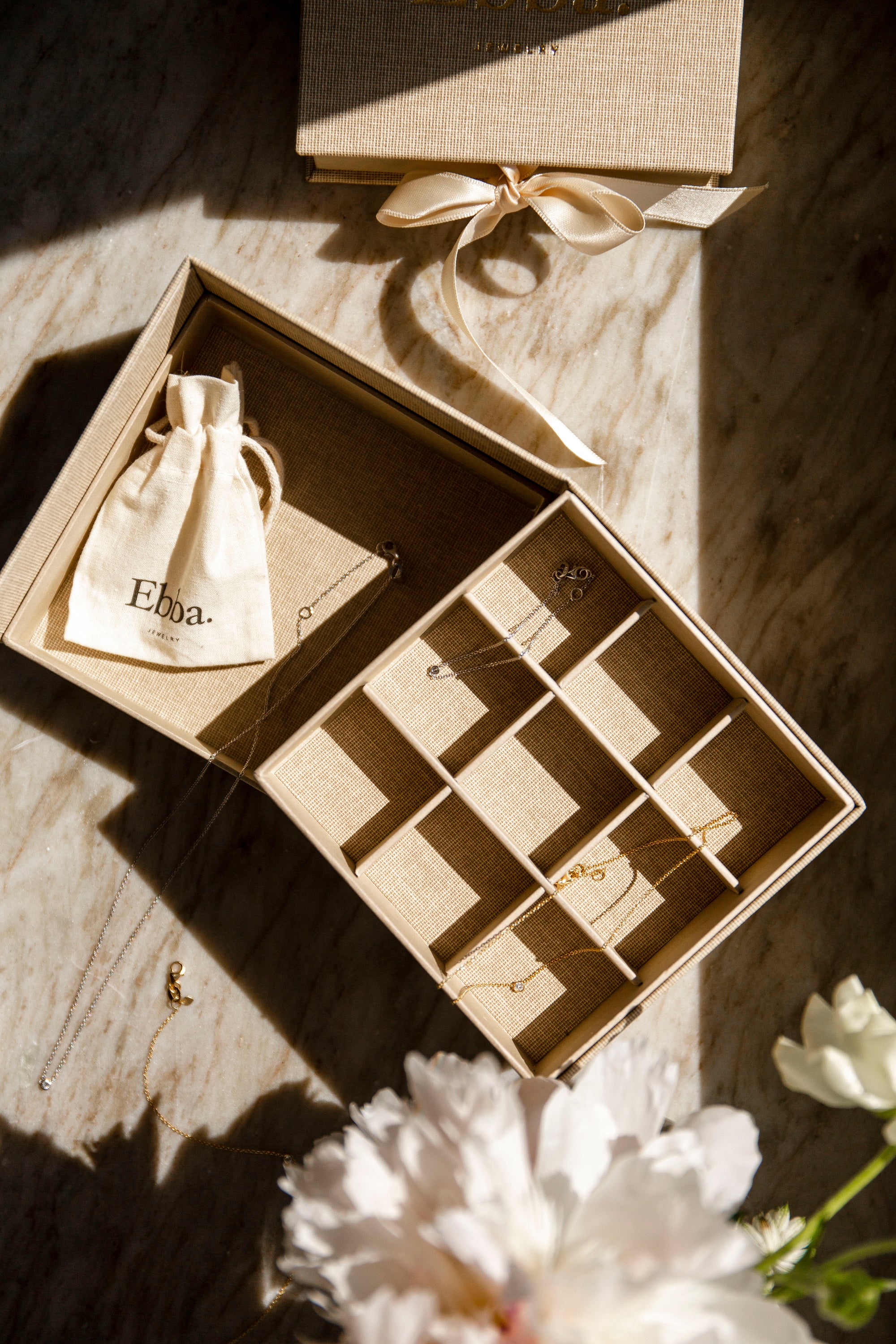 Handgjort smyckesskrin Ebba Jewelry