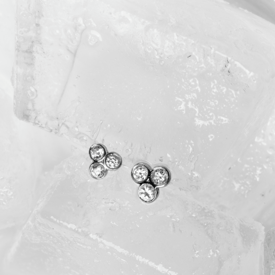 Beata diamantörhänge, 18k gult guld / vitguld