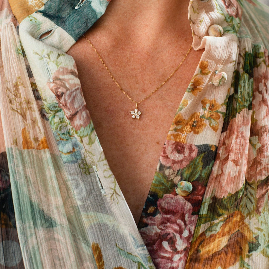 Amy Diamond Flower Halsband, 18K guld