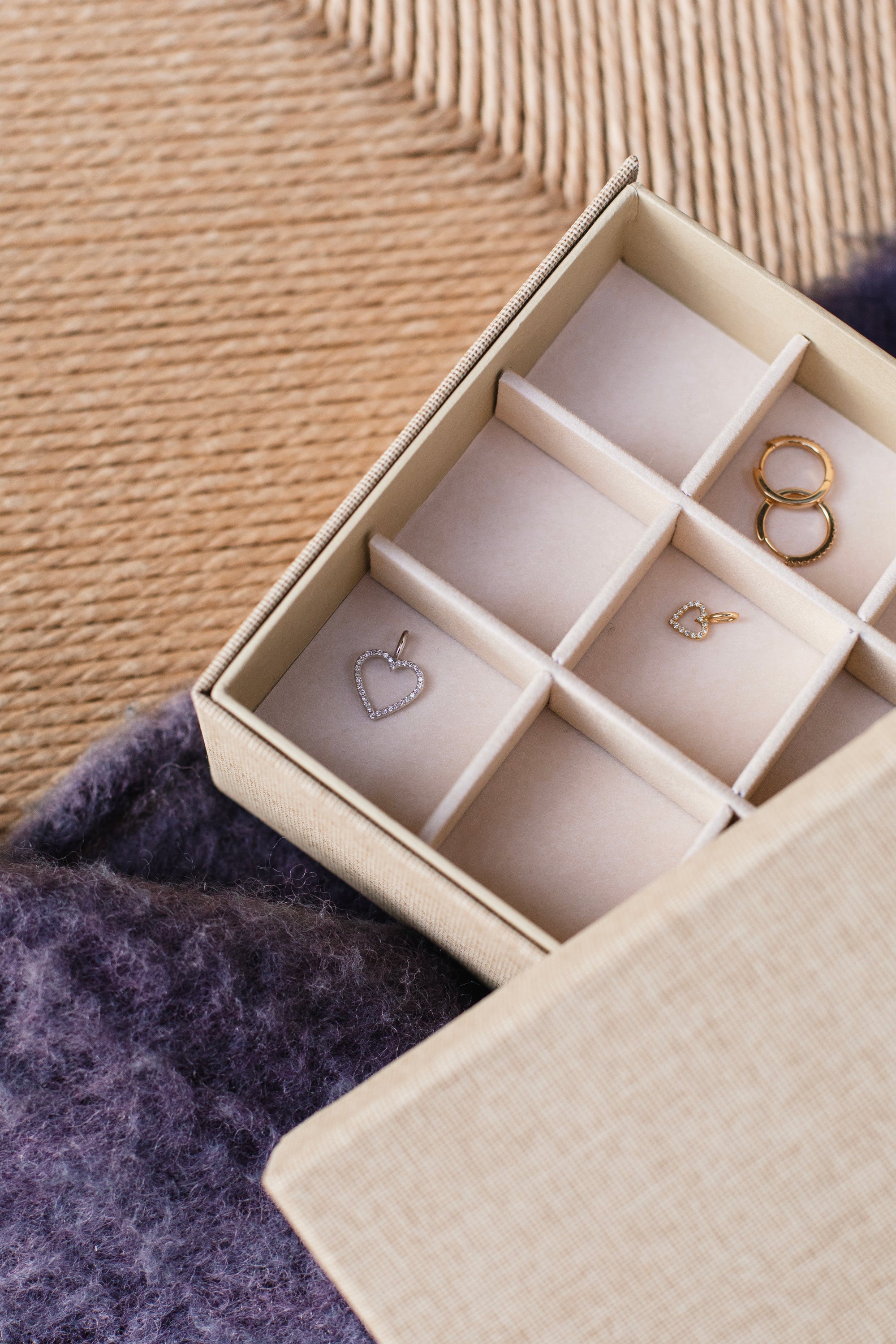 Handgjort smyckesskrin Ebba Jewelry