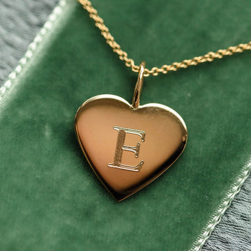 Astrid Solid Heart berlock, 18k gult guld