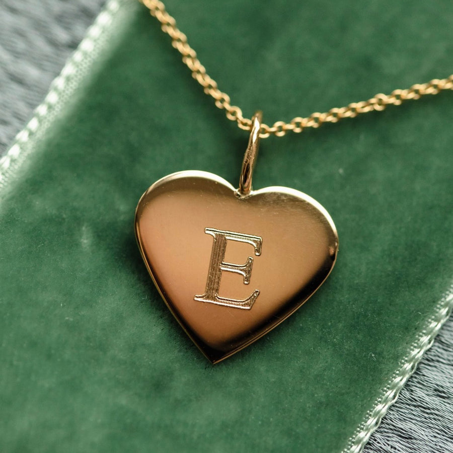 Astrid Solid Heart berlock, 18k gult guld