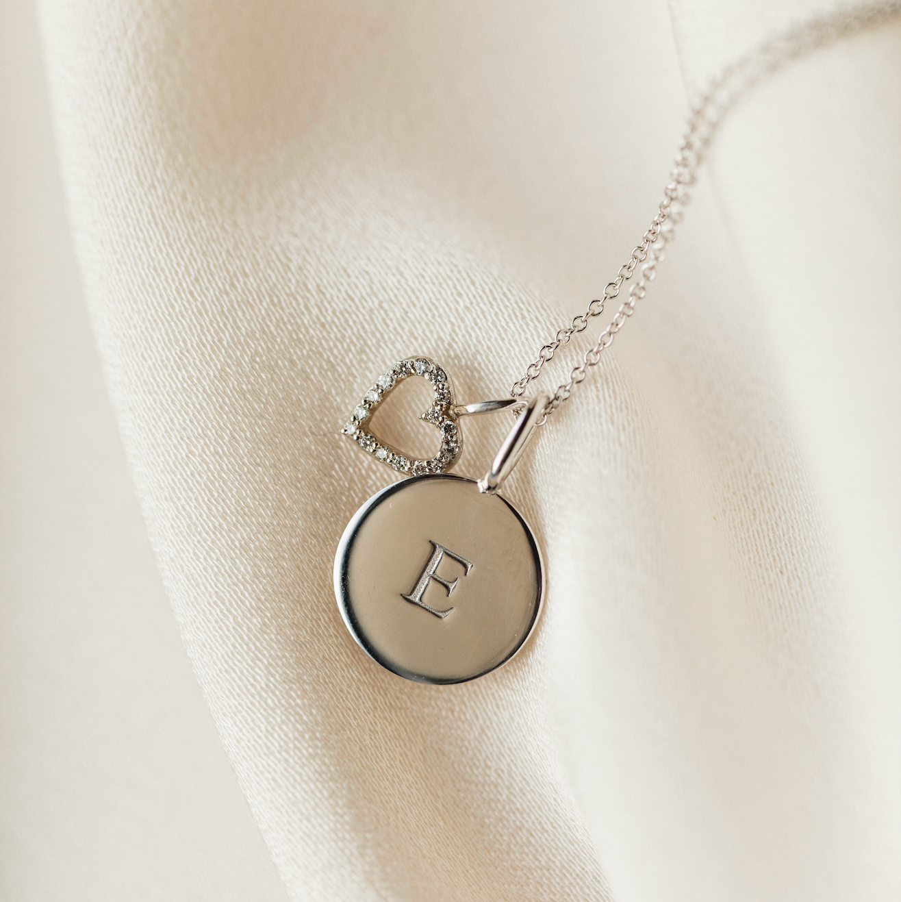 Silveria Round Pendant