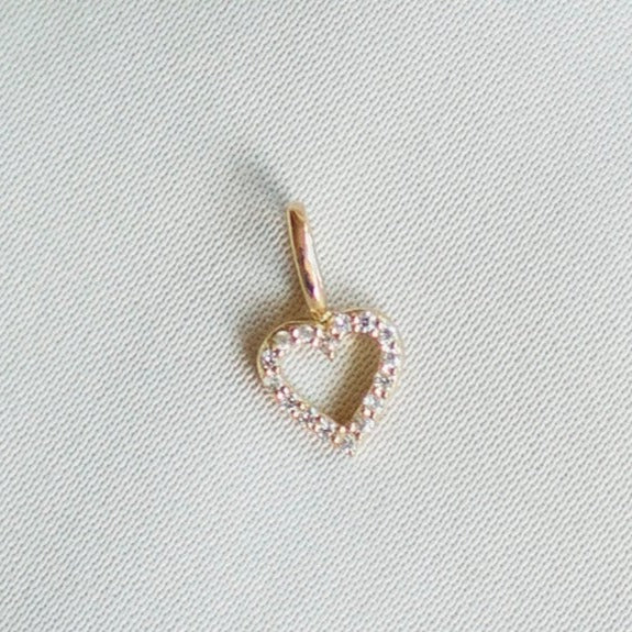 Astrid Heart Pendant, 18k Gold – Ebba von Sydow Jewelry