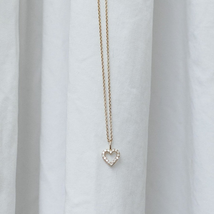 Diamanthjärta Astrid, 18k Astrid 18k Diamond Heart Necklace