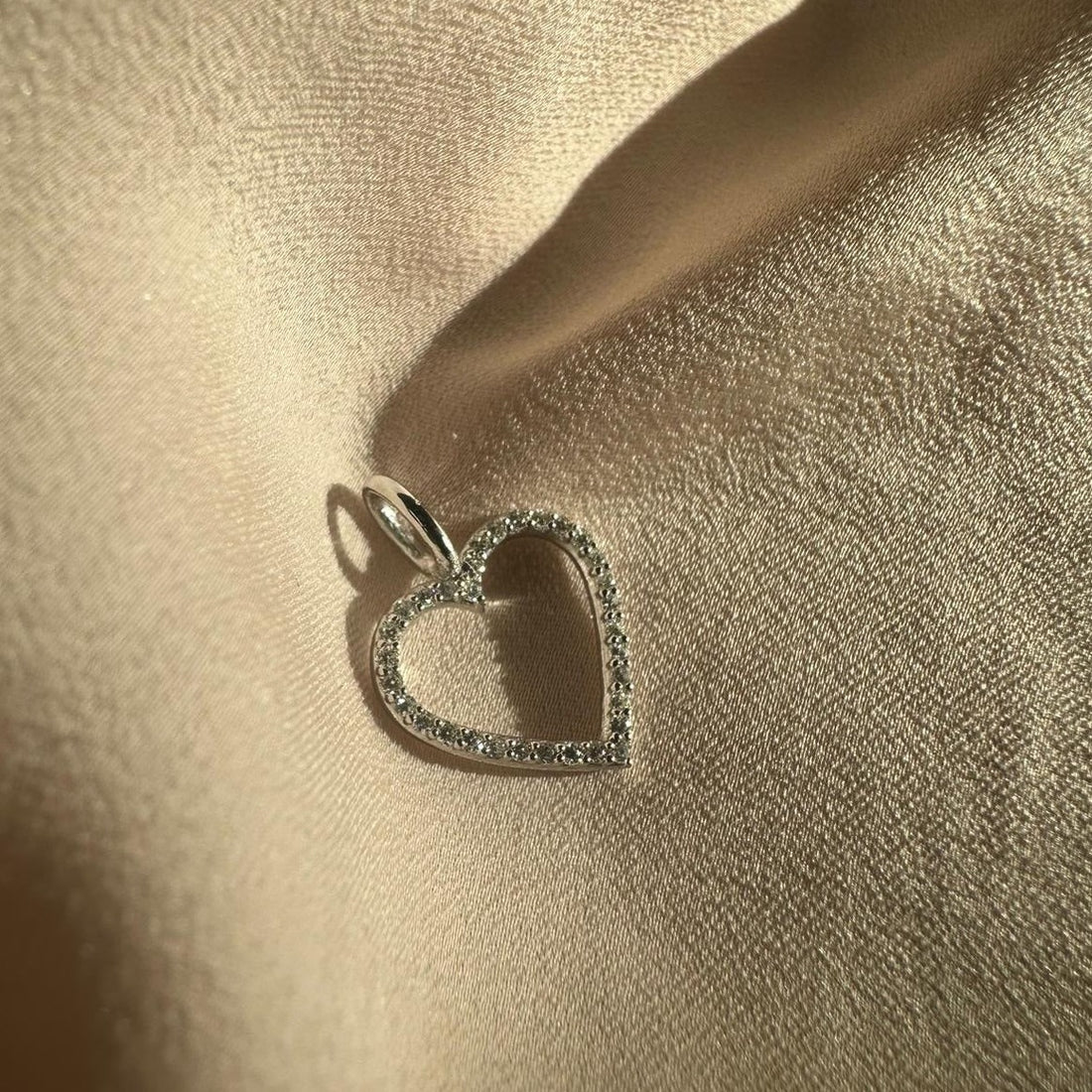 Astrid XL Heart Pendant, 18K White Gold